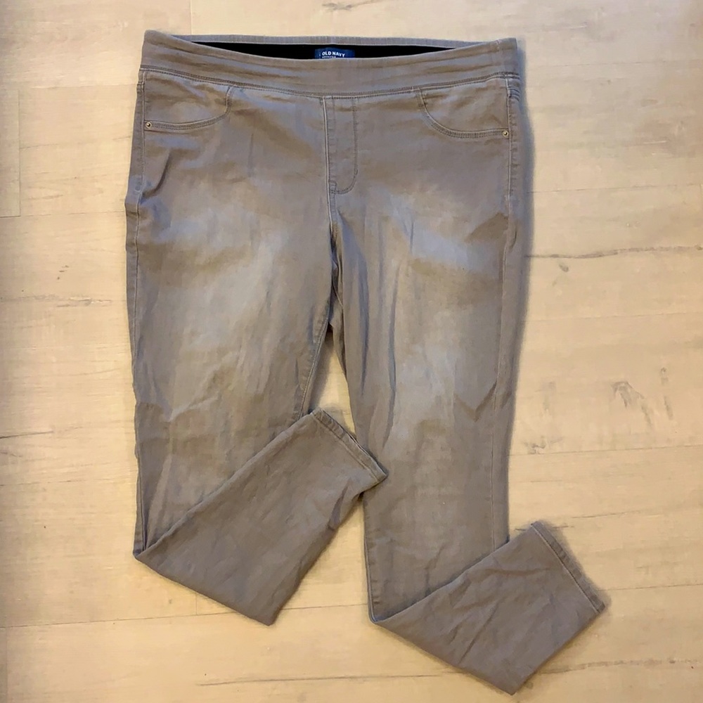 Old Navy Rockstar Jeggings (Silver-Gray)